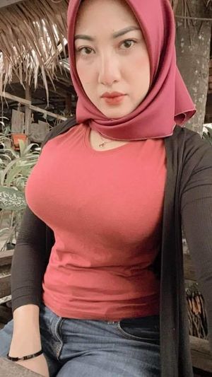 Eying down that bulge