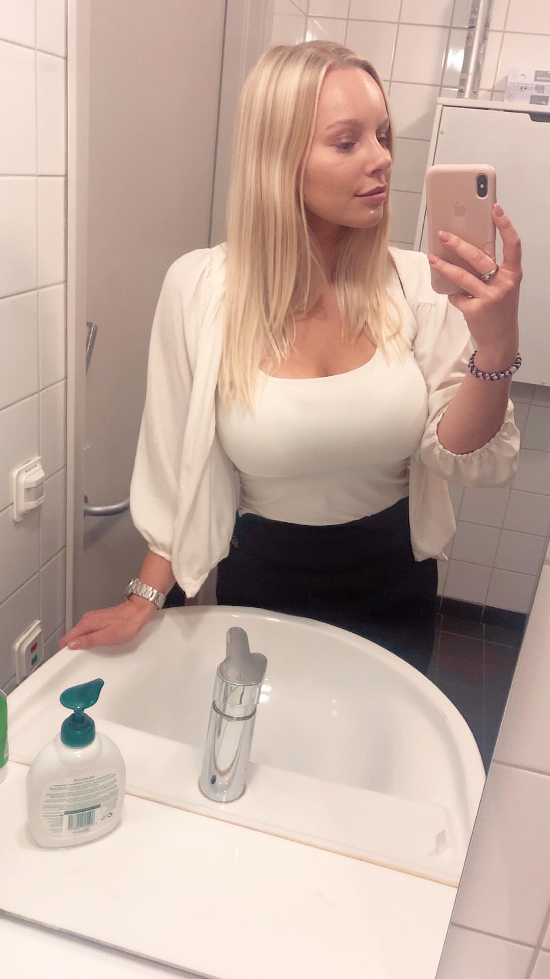 Elin Hakanson