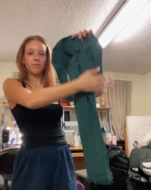 Daily Social Media Thots, GIF #154