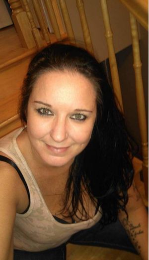 Come on Huni let mummy have a little look x