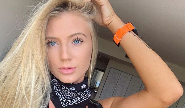 Sexy Blue Eyes