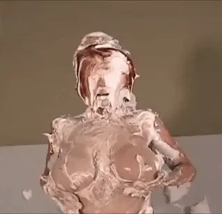 Pied goddess