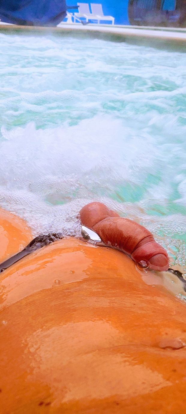 Hottubin, cock out