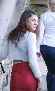 beauty whore up skirt