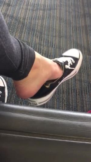 Anon filmed foot dance of my footsies.