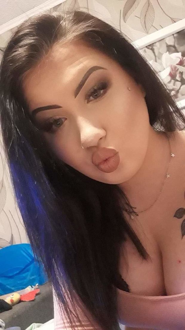 Magda has a perfect mouth for blow job