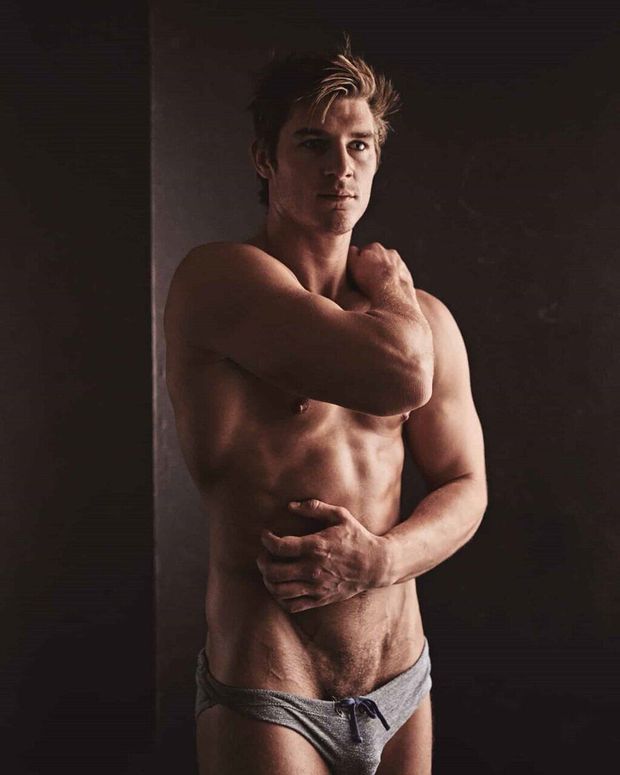 RIPP BAKER