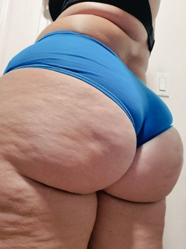 SIMPLY HUGE PHAT ASS