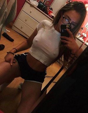 My nipples get hard as well when I take a sexy selfie