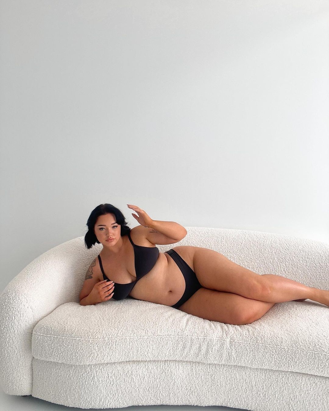 Abbey-Jayde is pretty and you should masturbate to her