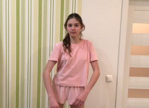 Stefania sporty outfit