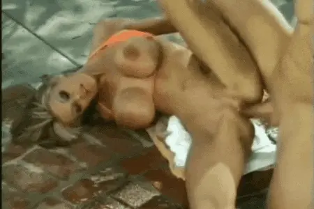 Smokin' Hot Bimbo Fuckmeat