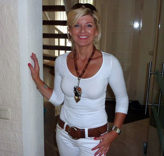 Sexy Mom