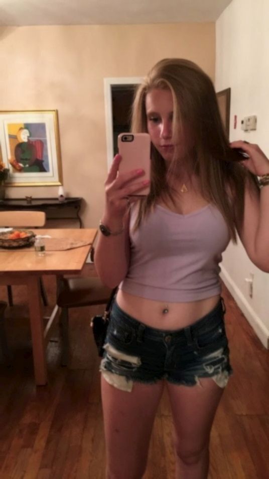 Teen babe