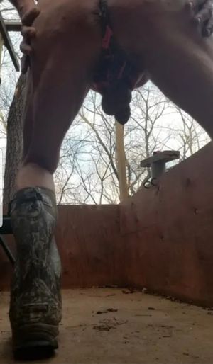 Horny ass pussy in hunting stand