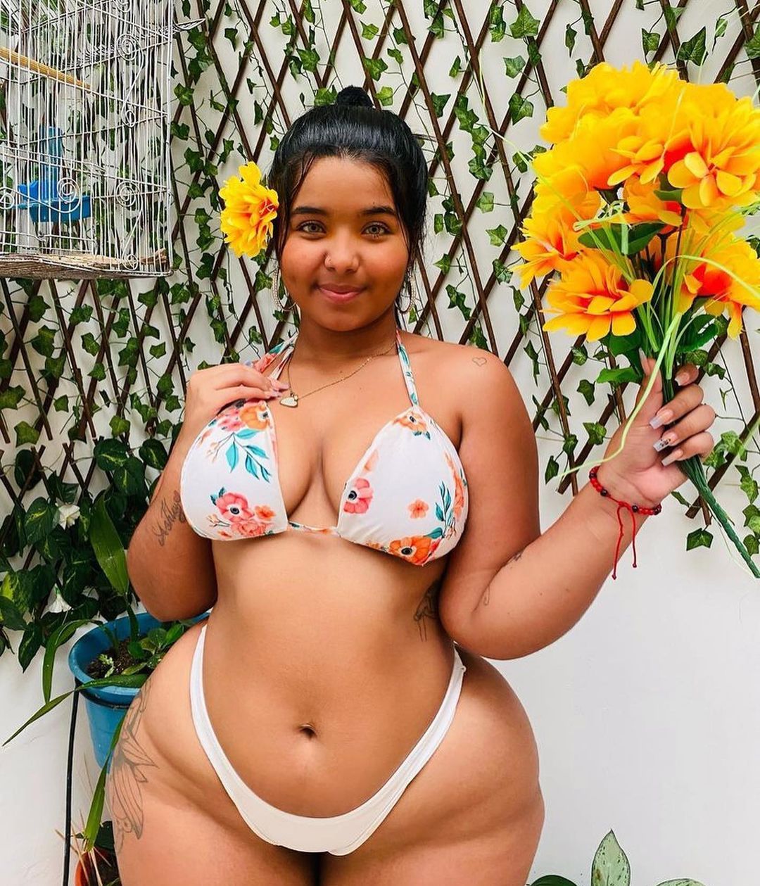 hips