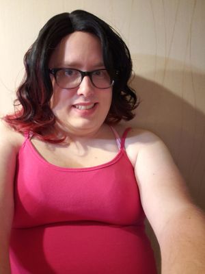 "I'm a fitness nut and love uninhibited sex!.."