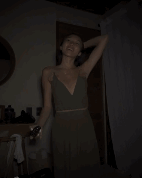 Babe undressed magically
