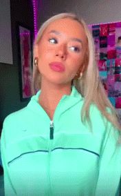 Beautiful blonde with a nice bounce