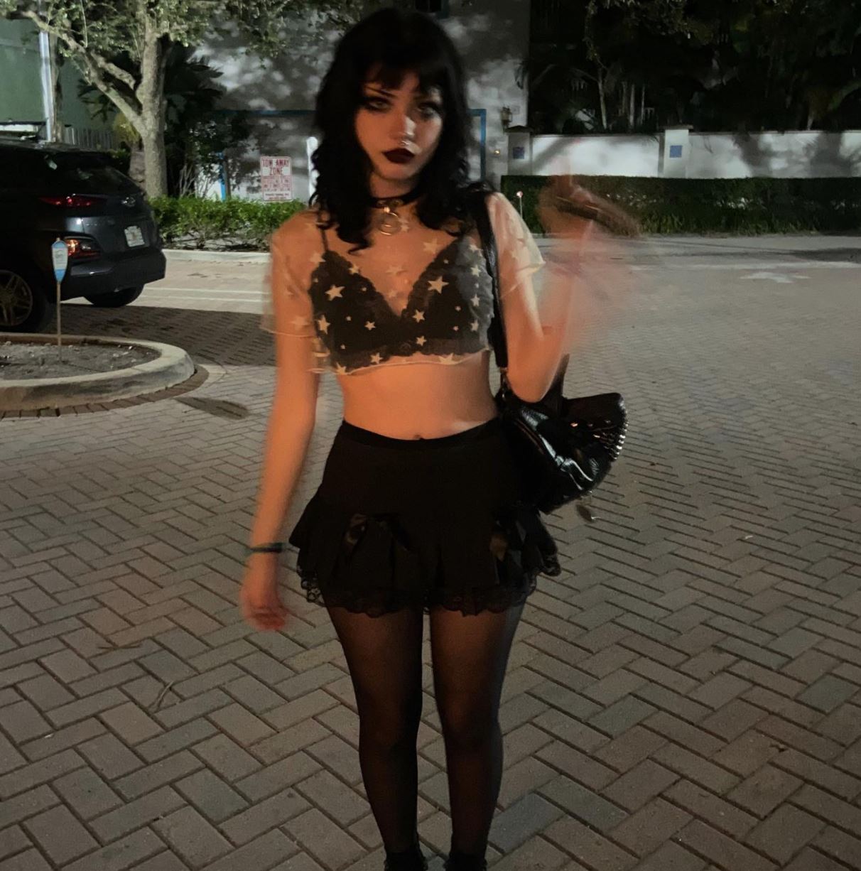scene babe