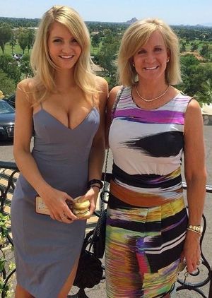 Two blonde bombshells.