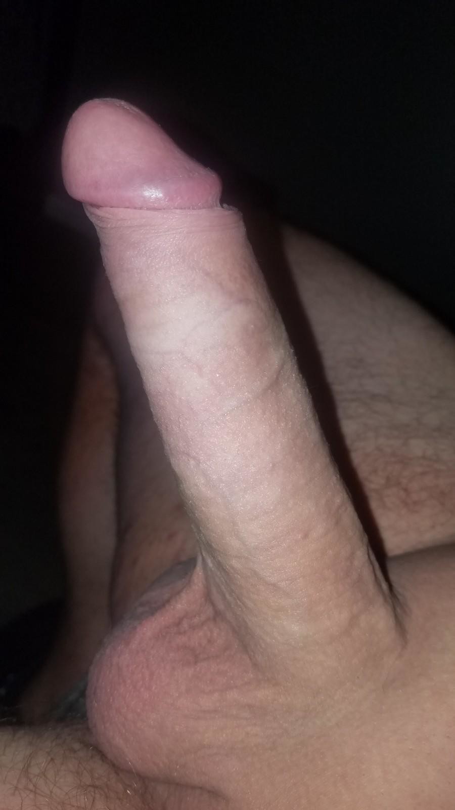 I wake up thinking of Obsessions sharing this hard cock mmmmm