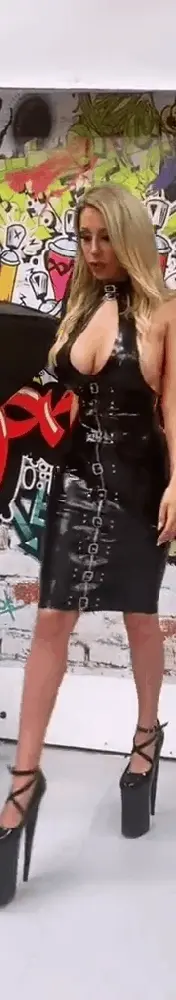 Latex fetish-latex
