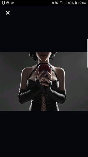 Sexy snow white cosplay