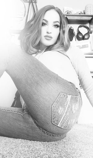 Shemale in tight jeans