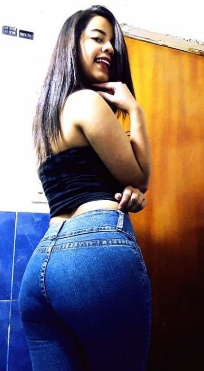 Thalia sexy ass