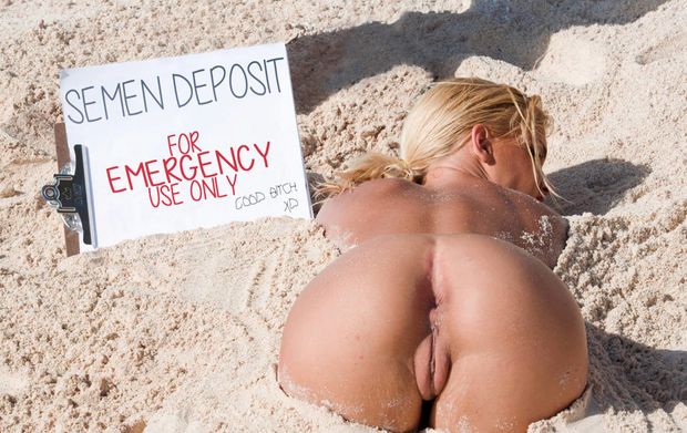 Semen deposit pussy