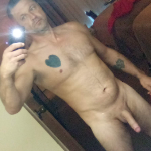 Dude takes selfie of self