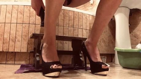 I love it deep in my ass