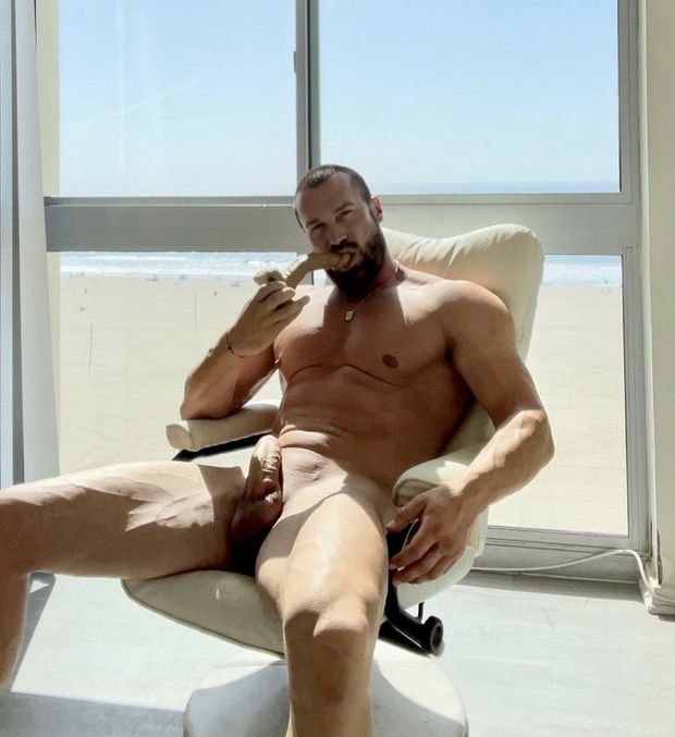 Bastian Yotta
