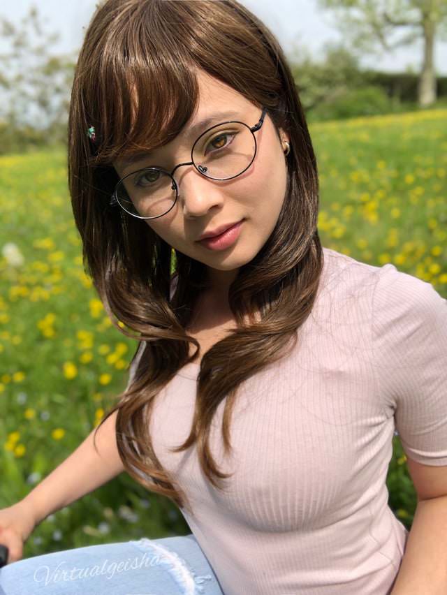Do you wanna play with her?