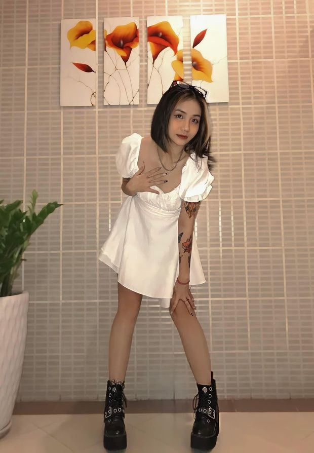 Asian Vietnamese Tattoo - Lại Nguyễn Quỳnh Vy
