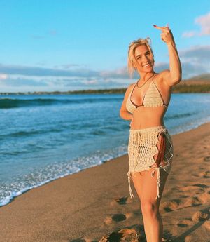 Courtney Miller showing off