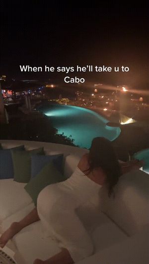 Addison Rae Twerking