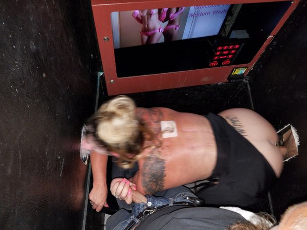 Slutabbie being a gloryhole cock whore. Slut abbie fucking a stranger bareback at a gloryhole. Cockwhore Slutabbie beeing a good cumslut.