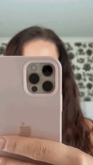 MILF Selfie Reveal