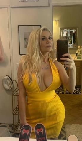Sexy milf