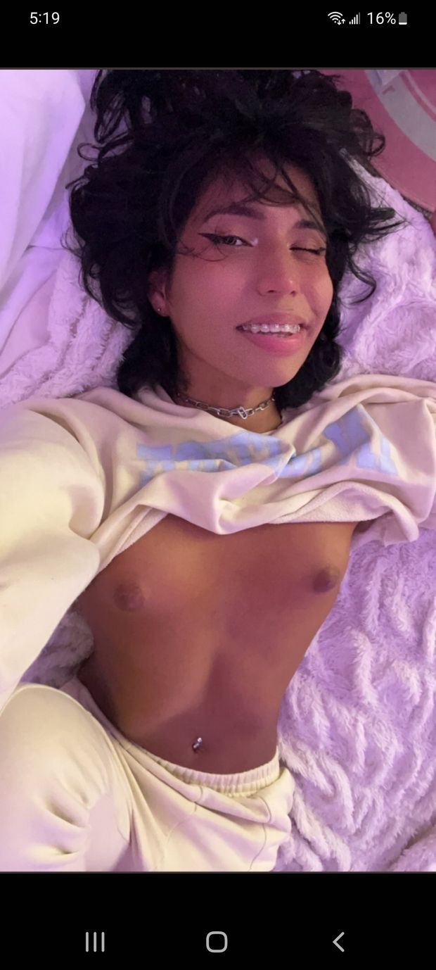 Someone find this femboy