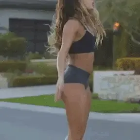 Ladies just workout like her if you want attentions