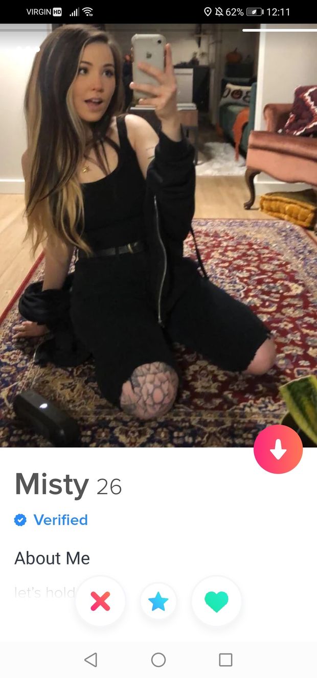 Cute Emo chick