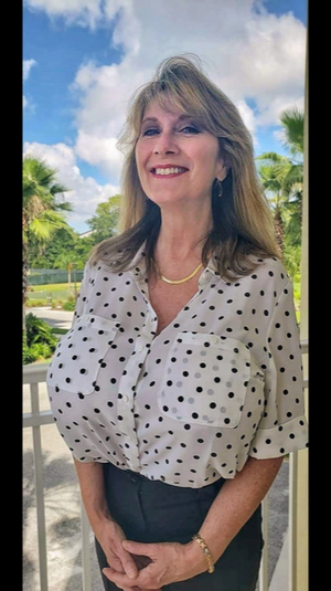 sexy milf with big tits Nancy Quill