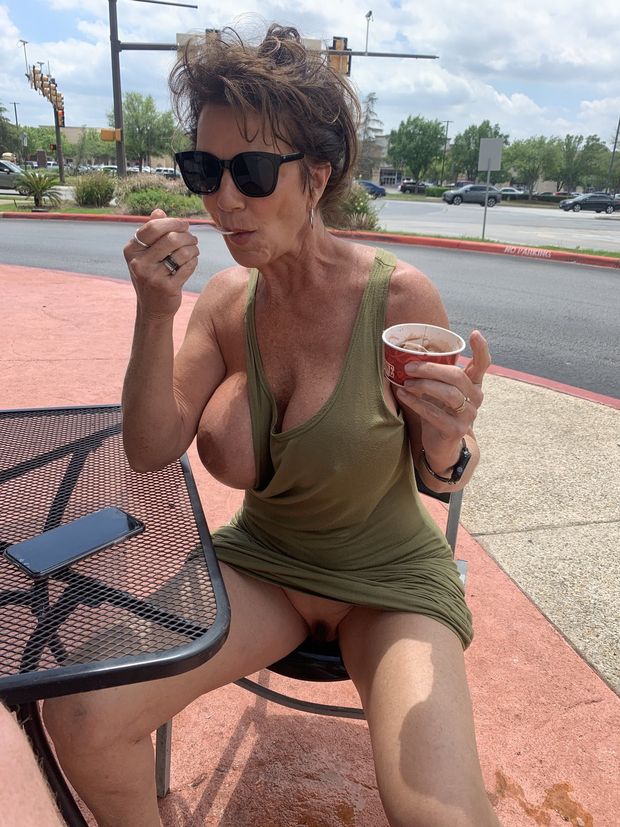 Deauxma - Enjoy my ice cream