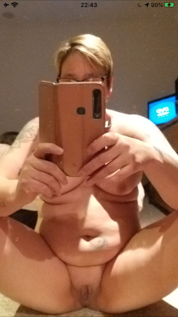 Granny shows her pussy within 30 minutes on badoo