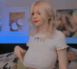 OwenMarlene showinh her PERFECT SAGGY BREASTS!!!