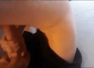 Sucking his own cock and cumming on his tongue