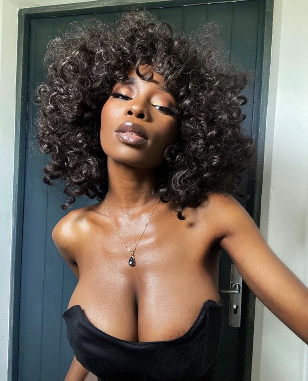 Big boobed cleavage